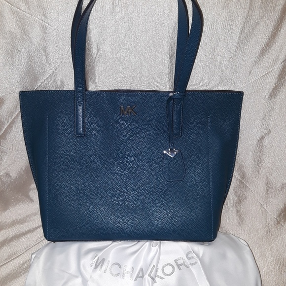 michael kors ana tote